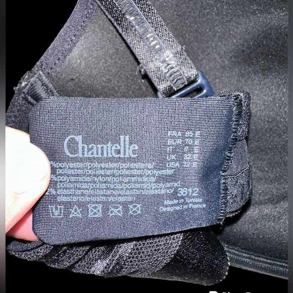 Chantelle bra blk 32E w/ convertible straps - Picture 7 of 8